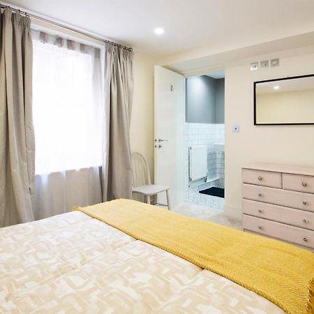 Modern Apartment In Leamington Spa City Centre Екстер'єр фото